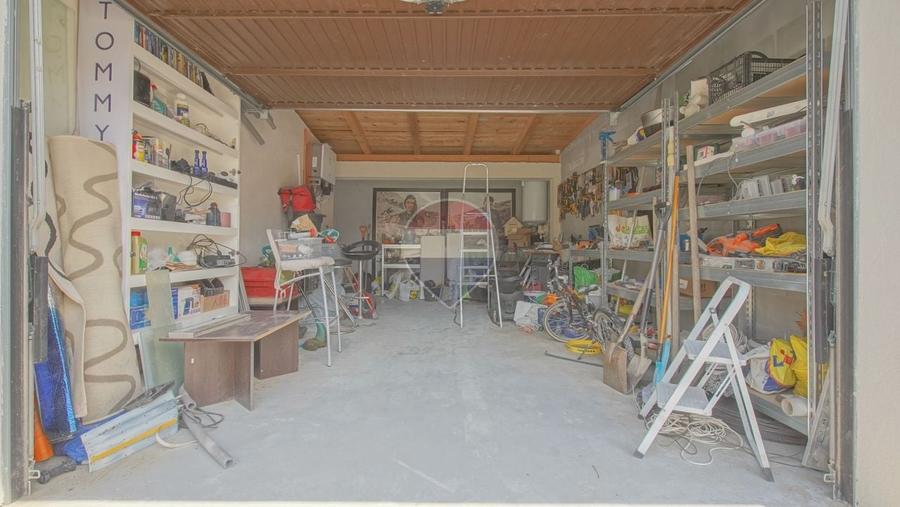 Casă individuală cu 3 camere cu Piscina în Bod