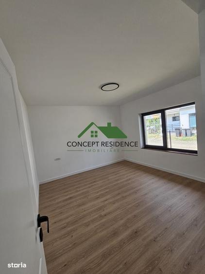 Casă cu 3 camere cu Teren 500 Mp în Central
