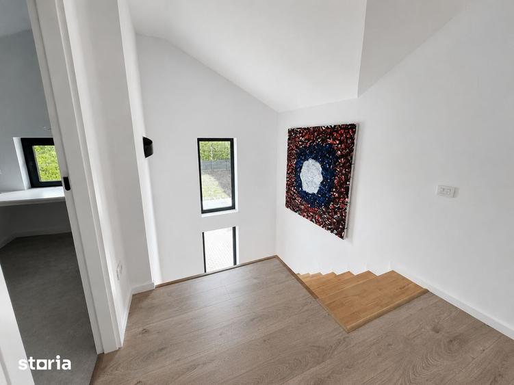 Casă cu 4 camere cu Teren 520 Mp în Ciolpani