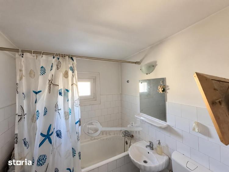 Apartament cu 3 camere în Păcurari