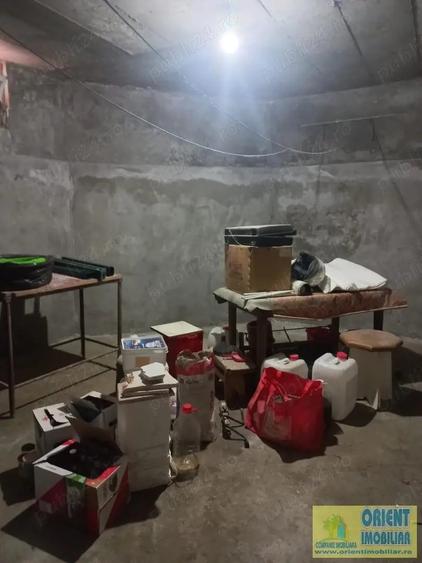 Casă cu 6 camere cu Teren 170 Mp în Tomis I