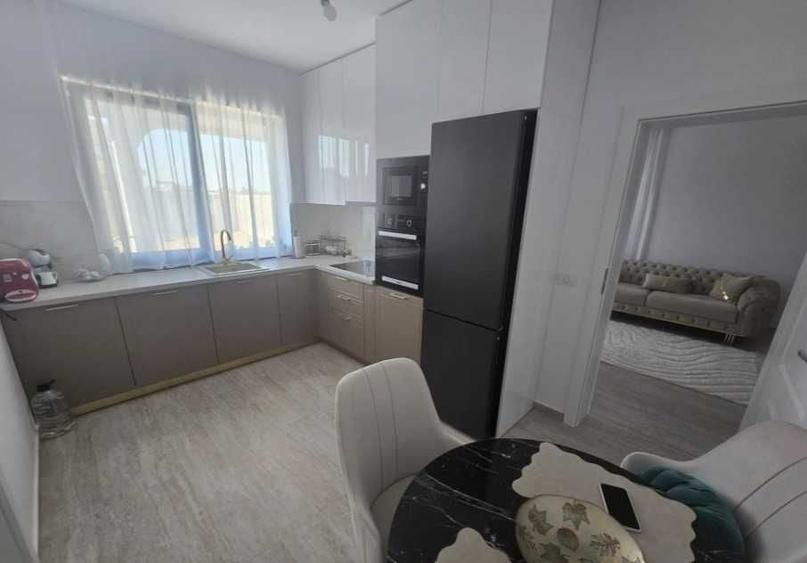 Casă cu 4 camere în Moșnița Veche