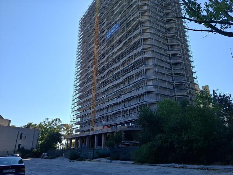 Apartament cu 2 camere decomandat în Ultracentral
