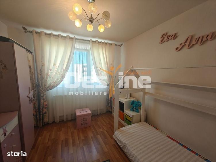 Apartament cu 3 camere decomandat în Găgeni