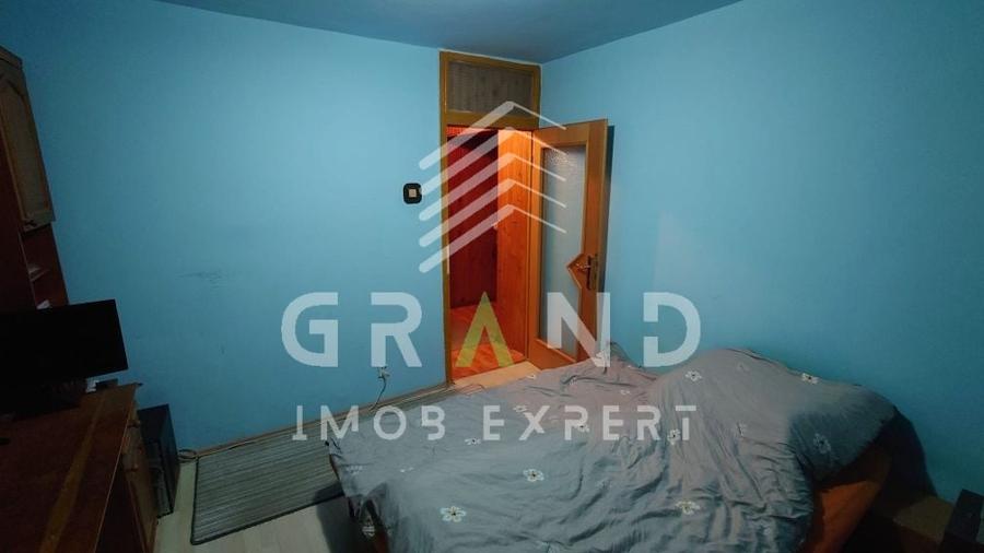 Apartament cu 2 camere decomandat, mobilat în Între Lacuri — fotografia 2