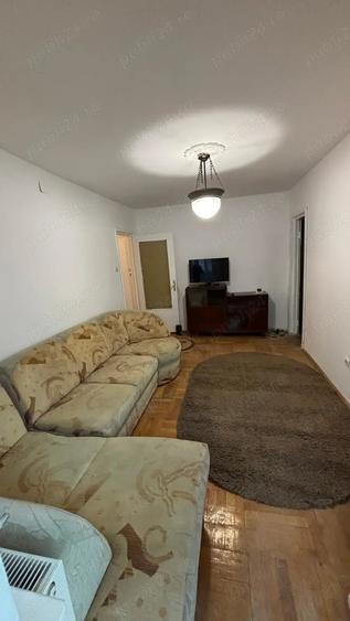 Apartament cu 2 camere nedecomandat în Girocului