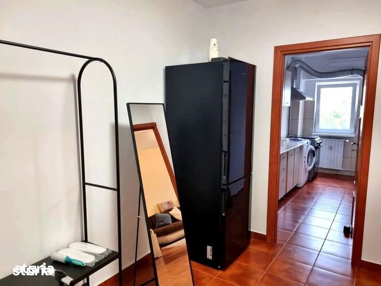 Garsonieră decomandată, mobilată în Nerva Traian