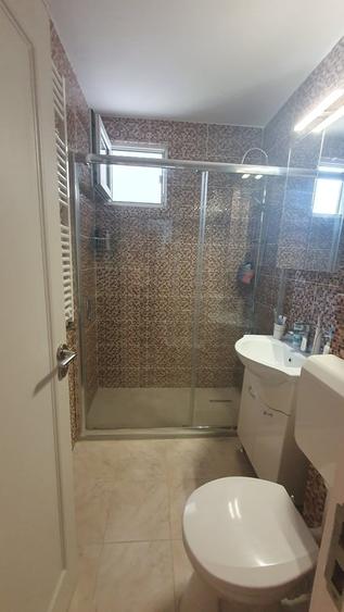 Apartament cu 2 camere decomandat în Drumul Taberei