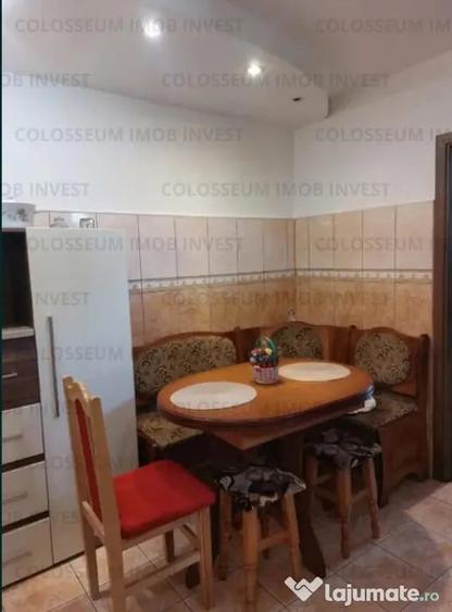 Apartament cu 2 camere decomandat în Tractorul