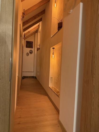 Apartament cu 3 camere decomandat în Drumul Carului