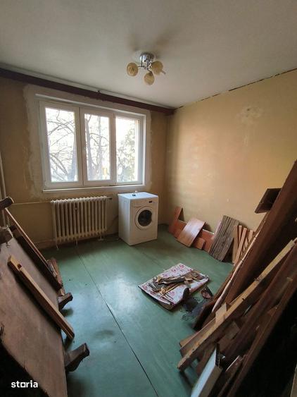 Apartament cu 3 camere decomandat în 1 Decembrie 1918