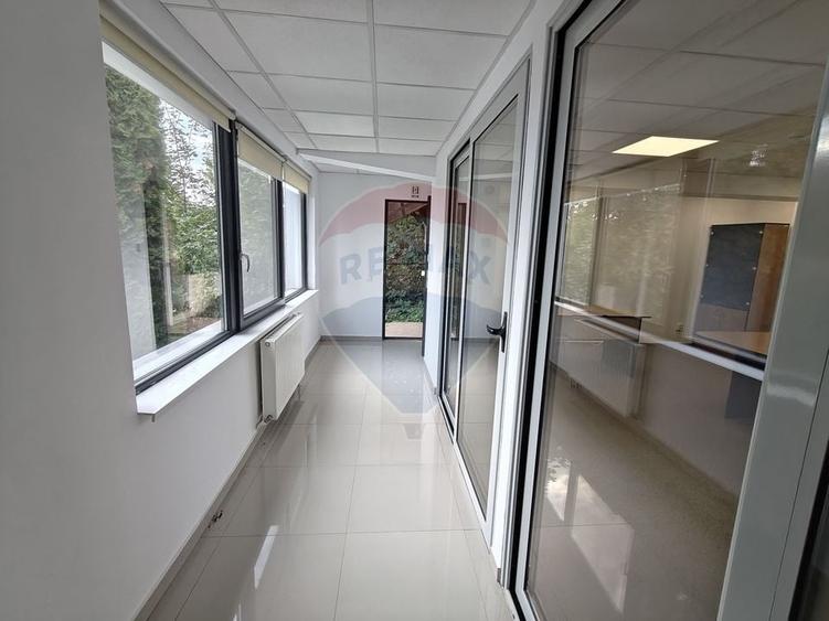 Birou, de 167 mp, în Gruia