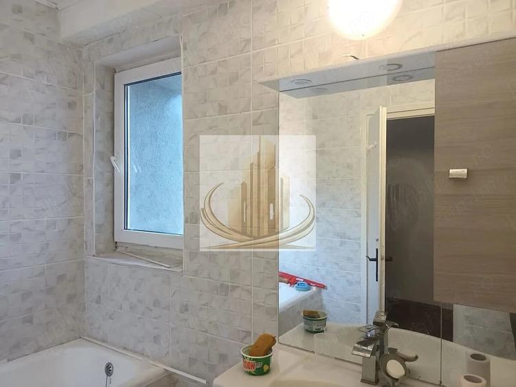 Apartament cu 4 camere decomandat în Ultracentral