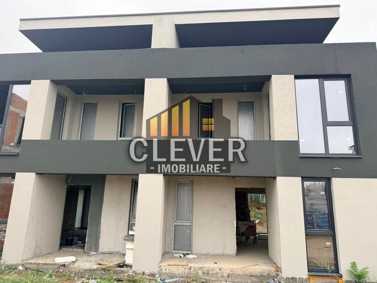 Duplex cu 4 camere cu Canalizare în Splaiul Unirii