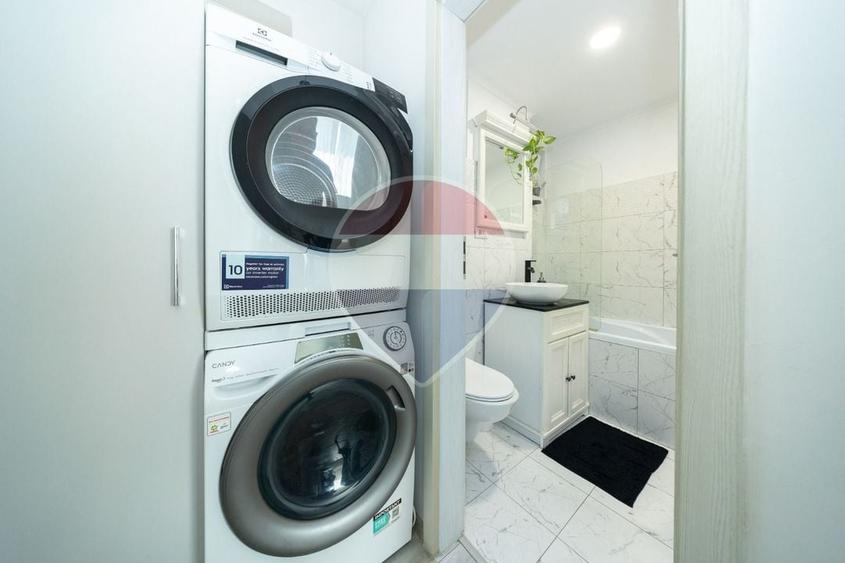 Apartament cu 3 camere semidecomandat în Gării