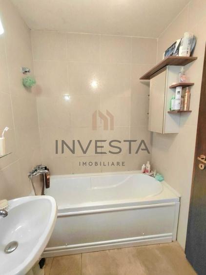 Apartament cu 3 camere semidecomandat, mobilat în Borhanci