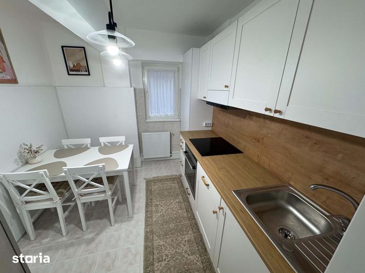 Apartament cu 3 camere în Micro 15