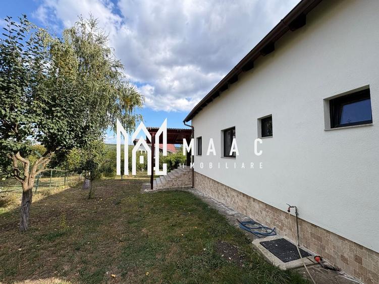 Casă individuală cu 6 camere cu Canalizare în Sadu