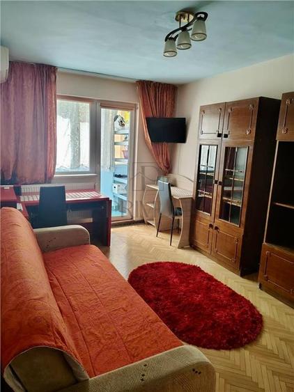 Apartament cu 2 camere semidecomandat în Șagului