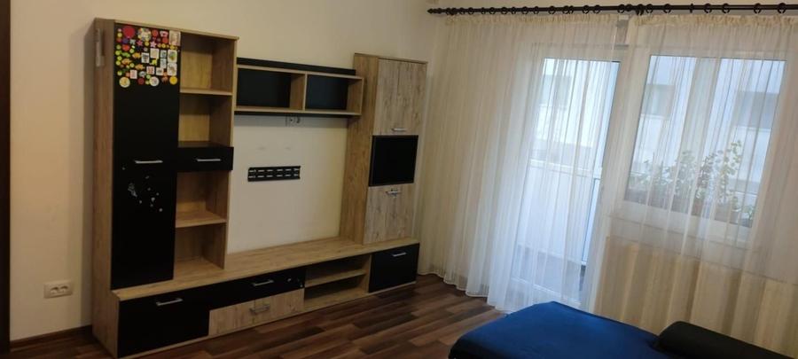 Apartament cu 2 camere semidecomandat în Narcisa