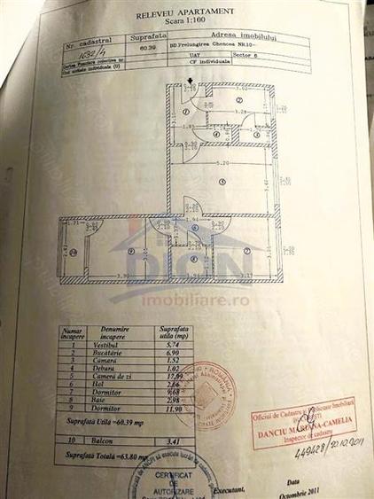 Apartament cu 3 camere semidecomandat în Drumul Taberei