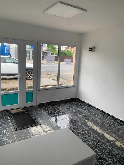 Spațiu comercial, de 20 mp, în Central