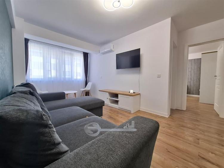 Apartament cu 2 camere semidecomandat, mobilat în Cug