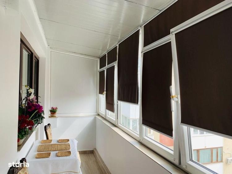 Apartament cu 3 camere decomandat în Victoriei