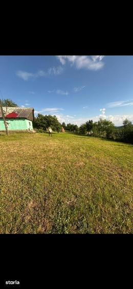 Teren de 5550 mp, în Central