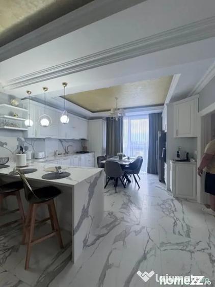 Apartament cu 3 camere decomandat în Rădăuți