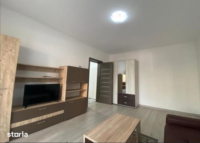Ap 2 cam D, mobilat utilat, de inchiriat, parcare, capat Pacurari - 1