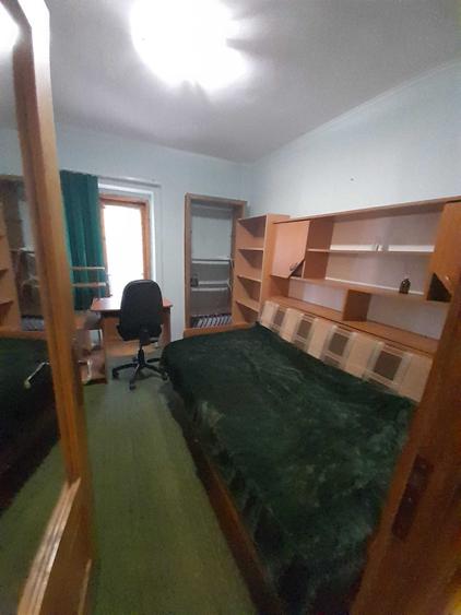 Apartament cu 3 camere decomandat în Nicolae Bălcescu