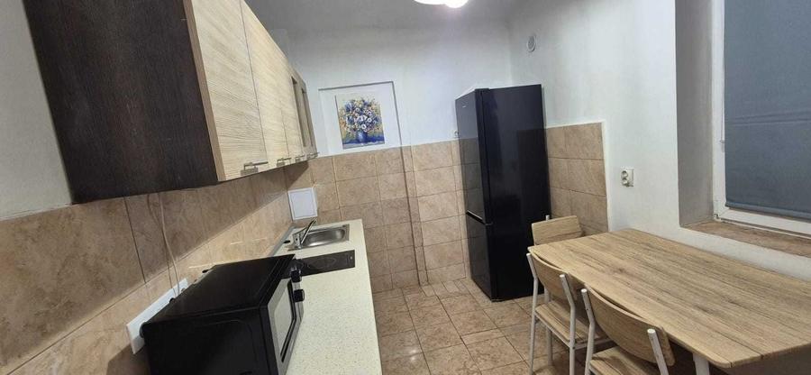 Inchiriez apartament 2 camere Decebal Oradea - 2
