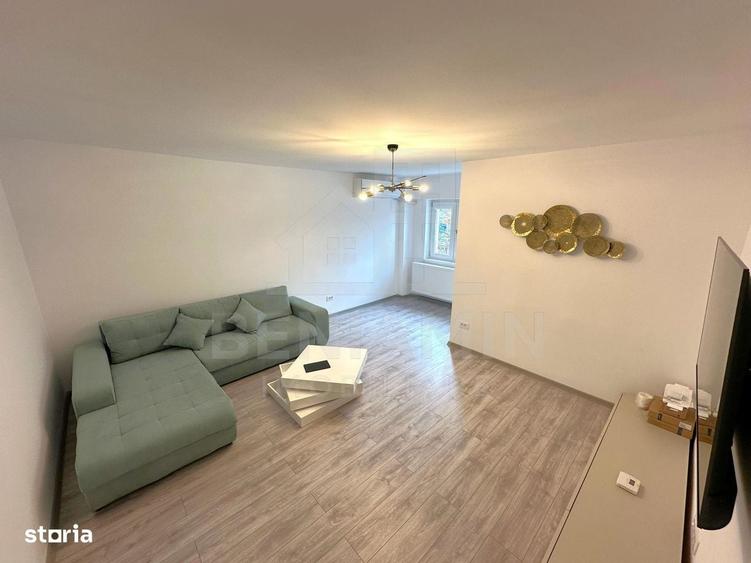Apartament cu 4 camere în Ultracentral