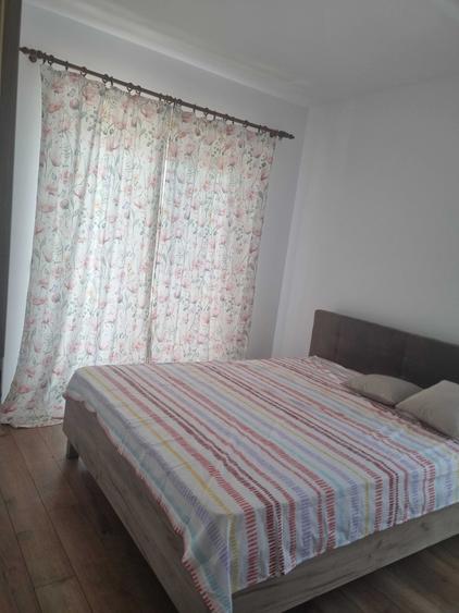Apartament cu 2 camere semidecomandat în Dumbrăvița