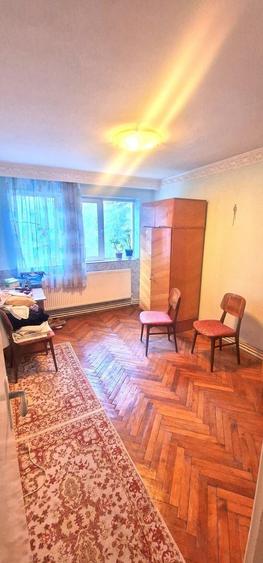 Apartament cu 2 camere semidecomandat în Gara