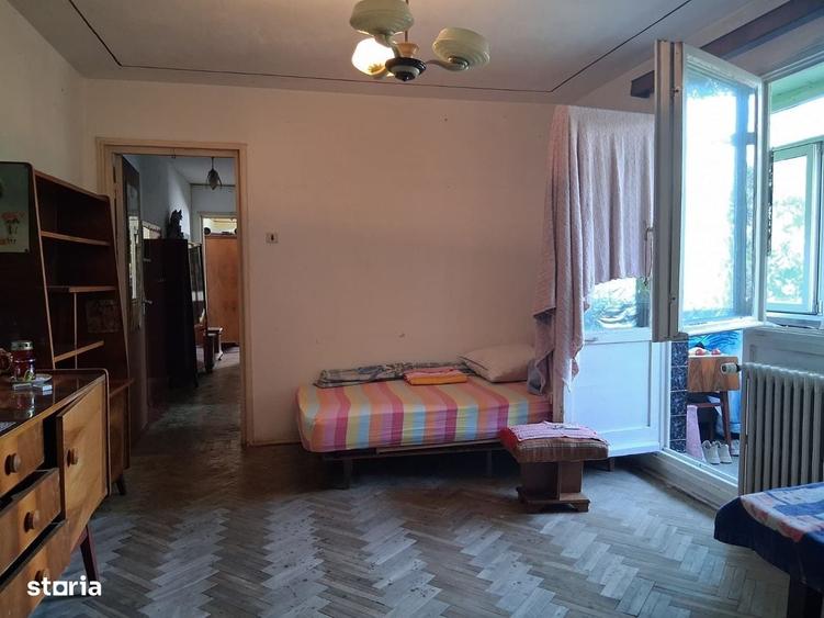 Apartament cu 3 camere decomandat în Nicolae Grigorescu