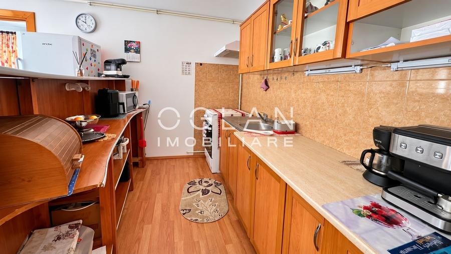 Casă individuală cu 3 camere cu Canalizare în Central