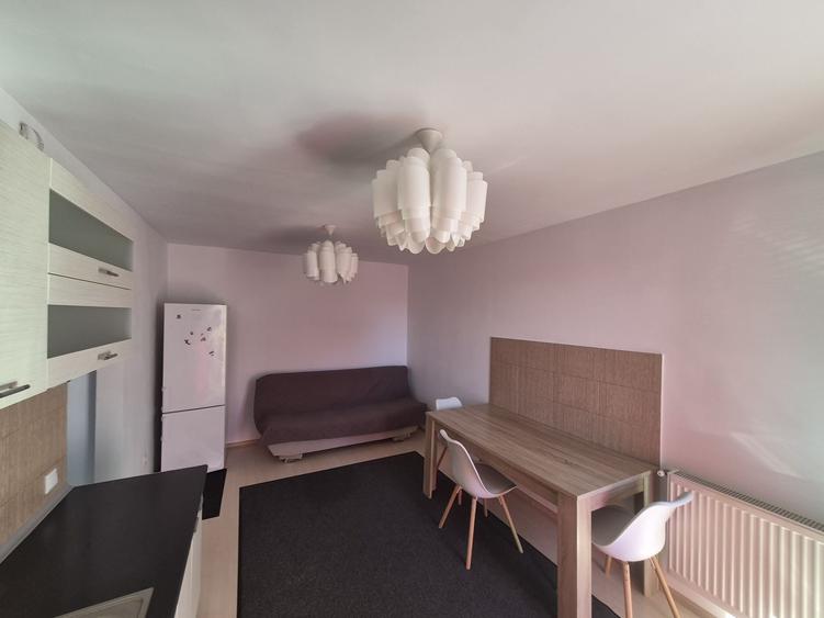Apartament cu 2 camere decomandat în Gușterița