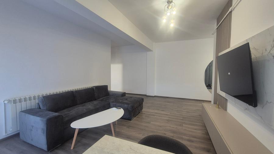 Apartament cu 2 camere semidecomandat în Tomis Nord