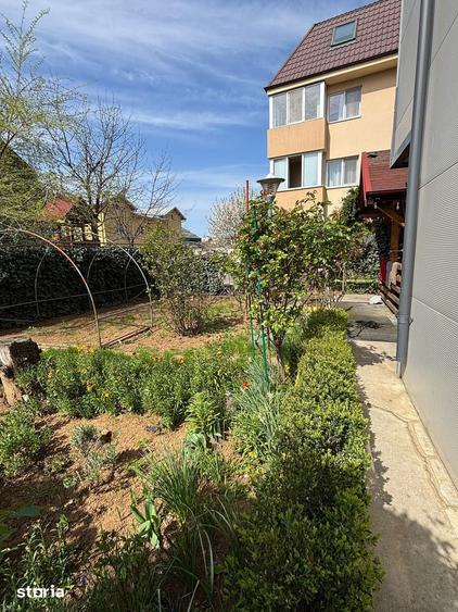 Proprietar vand apartament 2 camere cu curte proprie 113 mp - 1