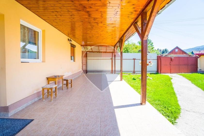 Casă individuală cu 3 camere cu Teren 565 Mp în Zizin