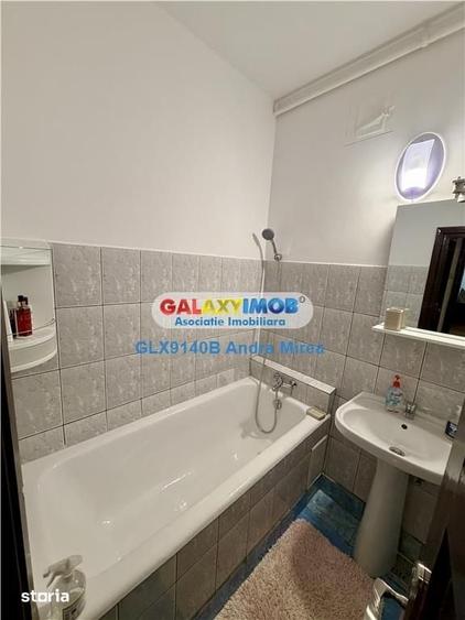 Apartament cu 2 camere decomandat în Basarabia