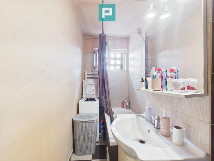 Apartament cu 3 camere decomandat în Aurel Vlaicu