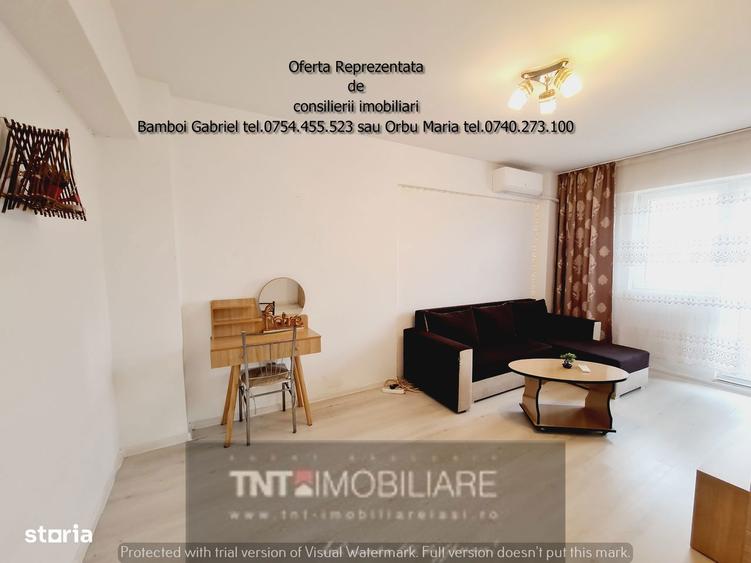 Apartament cu 2 camere decomandat în Nicolina