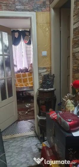 Garsonieră decomandată în Mihai Bravu