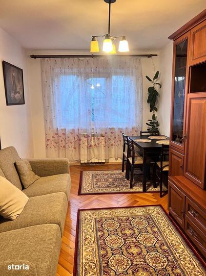 Apartament cu 2 camere decomandat în Micro 17