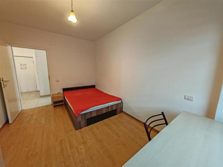 Apartament cu 2 camere decomandat în Răcădău