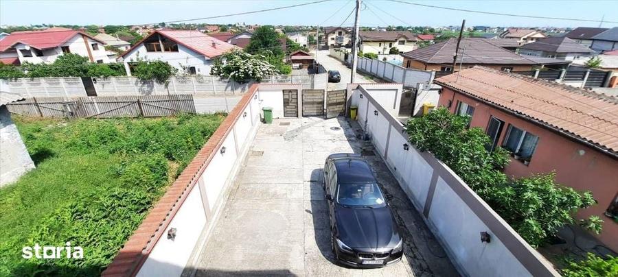 Casă cu 8 camere cu Teren 320 Mp în Cumpăna