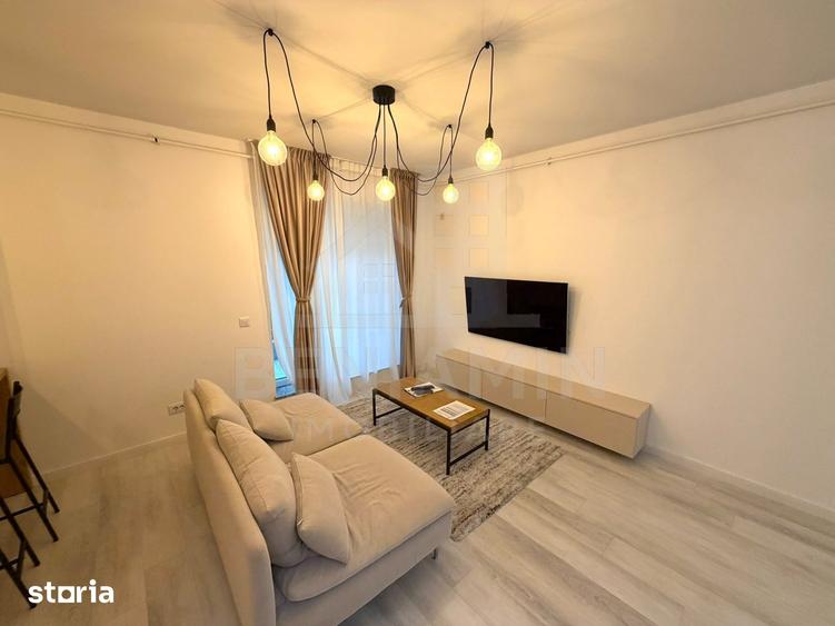 Apartament cu 2 camere semidecomandat în Brazda lui Novac